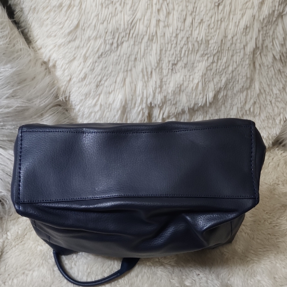 Coach Navy Leather Tote with Gold Tag - Picture 4 of 8